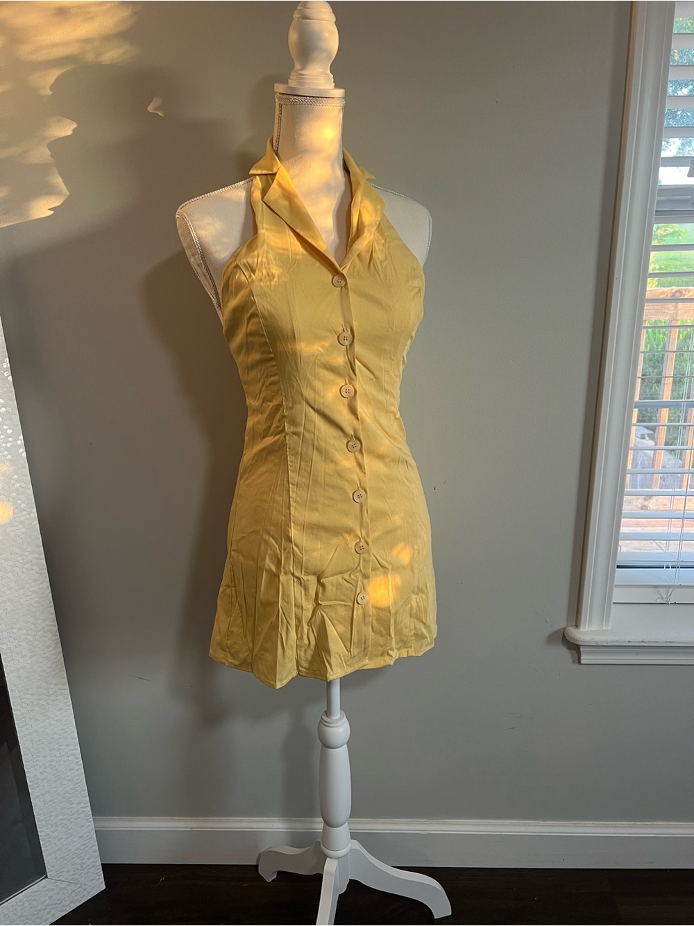 SNDYS Yellow Halter Mini Dress — Bright Lemon Size Small